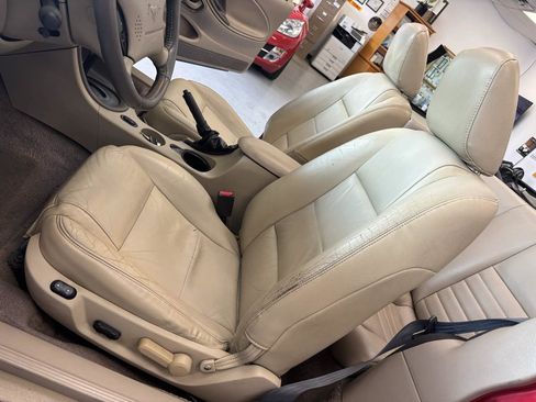 Used 2001 Ford Mustang GT RWD image 30