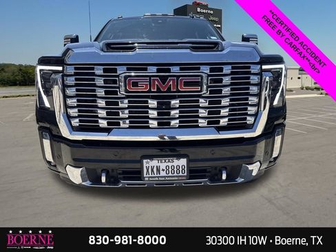 Used 2024 GMC Sierra 3500 Denali w/ Denali Reserve Package AWD/4WD image 5