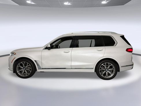 Used 2020 BMW X7 xDrive40i w/ Premium Package AWD/4WD image 2
