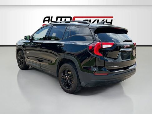 Used 2024 GMC Terrain AT4 w/ Tech Package AWD/4WD image 5