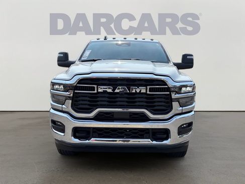 Used 2025 RAM 2500 Tradesman AWD/4WD image 2