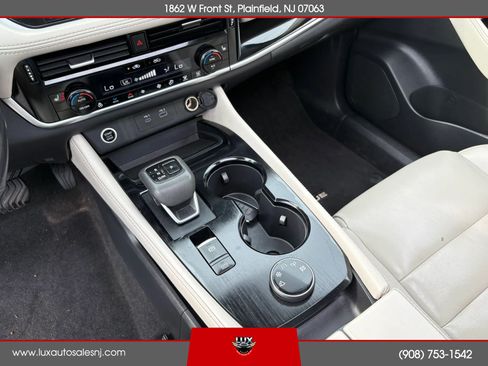 Used 2023 Nissan Rogue SL w/ SL Premium Package AWD/4WD image 37