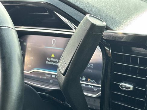 Used 2023 Chevrolet Silverado 1500 LT image 6