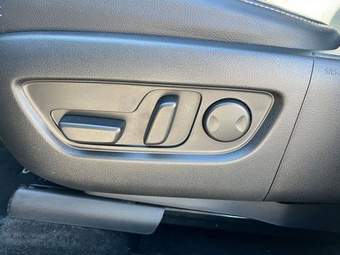 Used 2025 MAZDA CX-90 3.3 Turbo w/ Preferred Package image 22