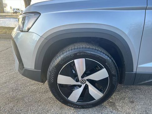 New 2026 Volkswagen Taos S AWD/4WD image 10