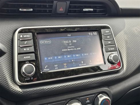 New 2025 Nissan Kicks Play S image 8