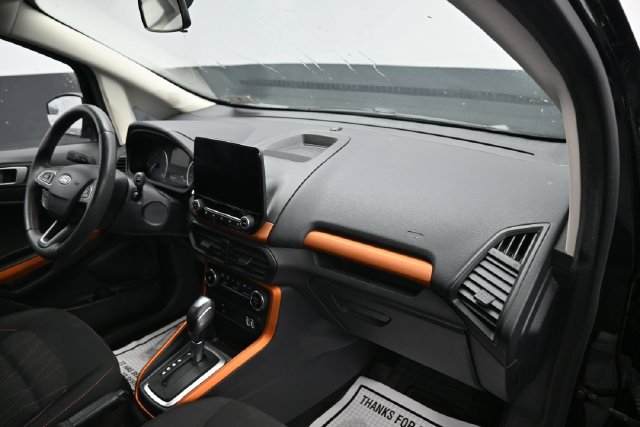 Used 2021 Ford EcoSport SE w/ SE Appearance Package AWD/4WD image 9