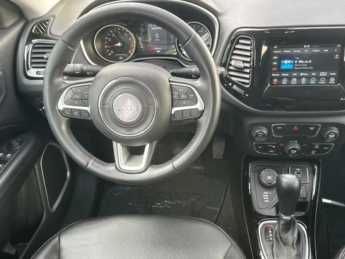 Used 2020 Jeep Compass Latitude AWD/4WD image 14