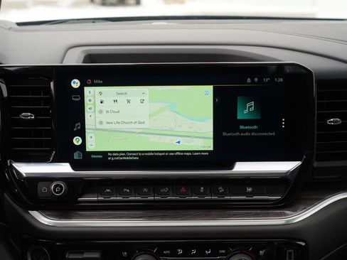 Used 2022 Chevrolet Silverado 1500 LTZ w/ LTZ Premium Package image 24