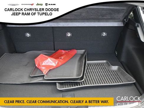 Used 2024 Toyota Camry SE image 25