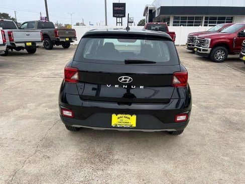 New 2026 Hyundai Venue SE FWD image 64
