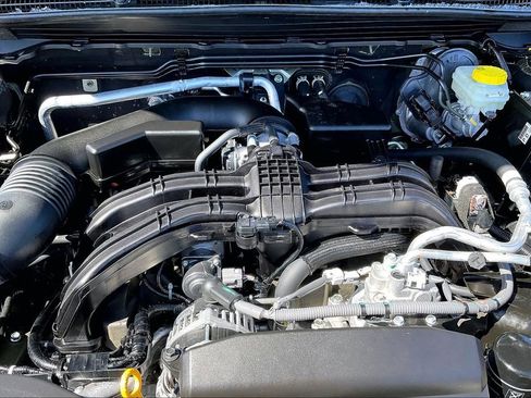 Used 2025 Subaru Outback Onyx Edition image 11