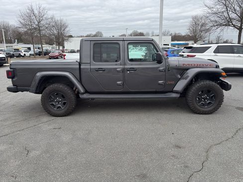 Used 2023 Jeep Gladiator Mojave image 8