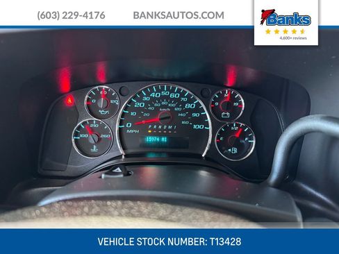 Used 2024 GMC Savana 2500 w/ Driver Convenience Package image 13
