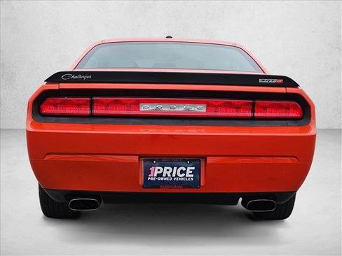 Used 2008 Dodge Challenger SRT8 image 6
