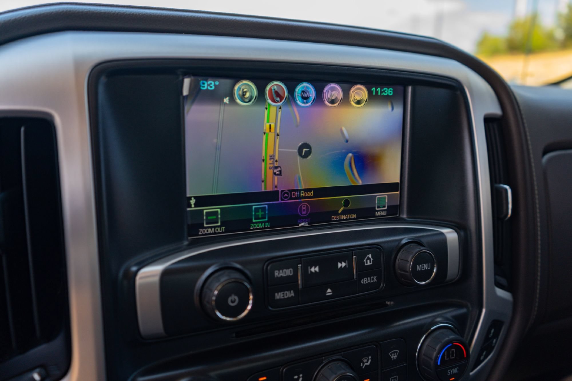 Used 2018 GMC Sierra 1500 SLT AWD/4WD image 17