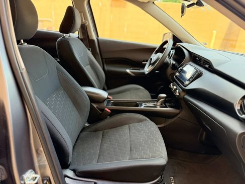 Used 2024 Nissan Kicks SV FWD image 24