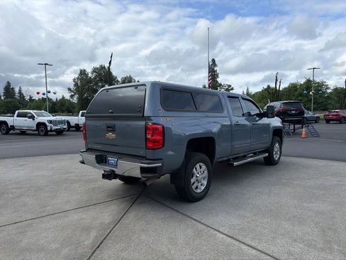 Used 2015 Chevrolet Silverado 2500 LT w/ LT Convenience Package AWD/4WD image 5