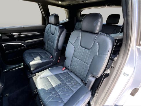 Used 2024 Kia Telluride SX Prestige X-Pro AWD/4WD image 18