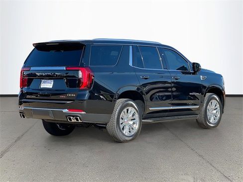 New 2026 GMC Yukon Denali w/ Advanced Technology Package image 4