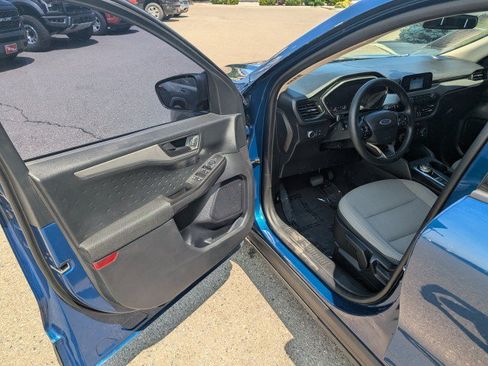 Used 2020 Ford Escape S AWD/4WD image 8