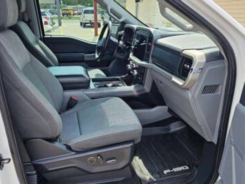 Used 2021 Ford F150 XLT w/ Equipment Group 302A High image 17