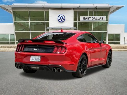 Used 2022 Ford Mustang GT Premium w/ Equipment Group 401A RWD image 3