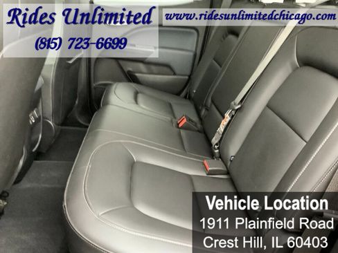 Used 2021 Chevrolet Colorado Z71 w/ Z71 Midnight Edition AWD/4WD image 32