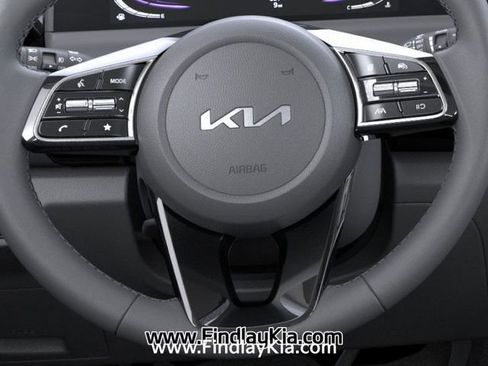New 2026 Kia Seltos S FWD image 25