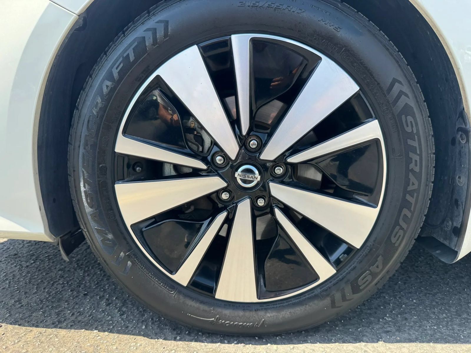 Used 2019 Nissan Altima 2.5 SV FWD image 18