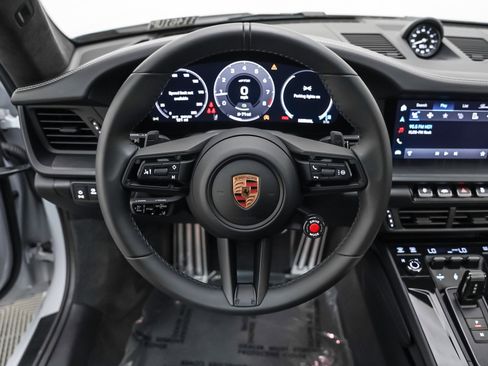 Used 2025 Porsche 911 Carrera 4 GTS image 14
