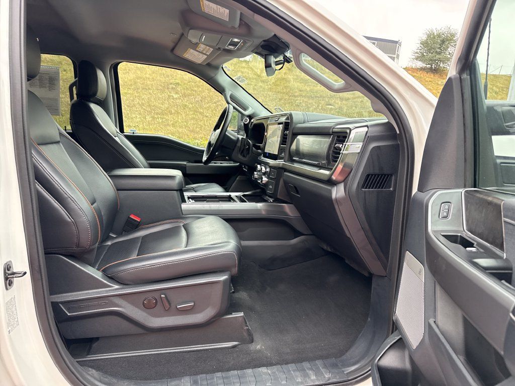 Certified 2025 Ford F250 Lariat AWD/4WD image 29