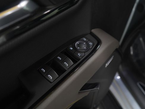 Used 2024 Chevrolet Silverado 1500 ZR2 image 22