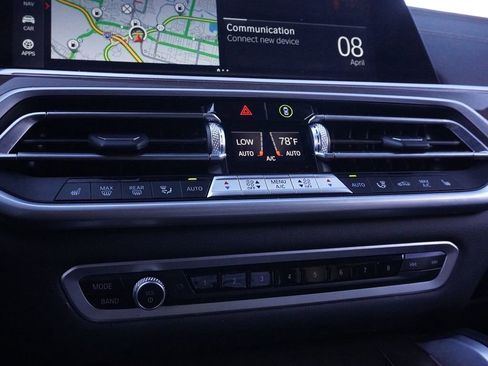 Used 2023 BMW X6 xDrive40i w/ M Sport Package image 45