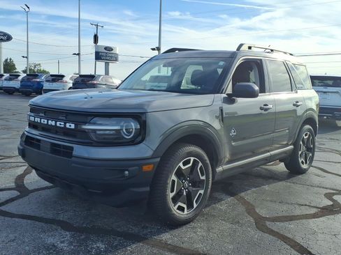 Used 2023 Ford Bronco Sport Outer Banks w/ Tech Package AWD/4WD image 7