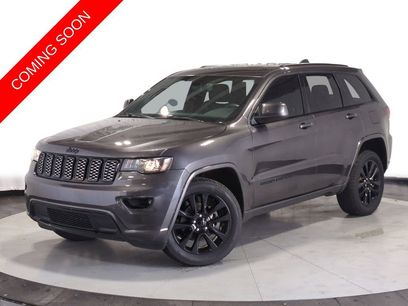Used 2019 Jeep Grand Cherokee Altitude