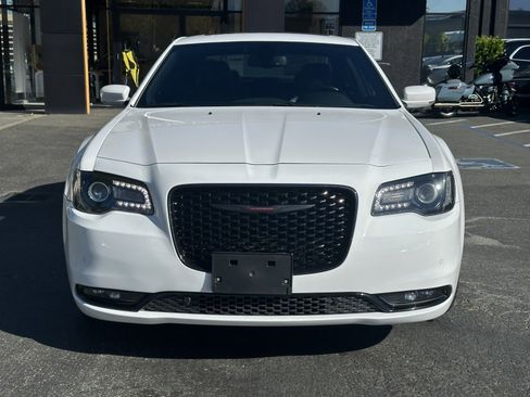 Used 2022 Chrysler 300 S image 5