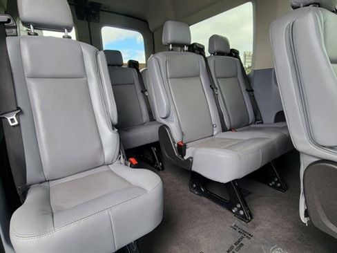 Used 2015 Ford Transit 150 XLT RWD image 45