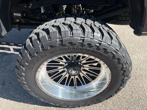 Used 2024 Ford F250 Platinum AWD/4WD image 15