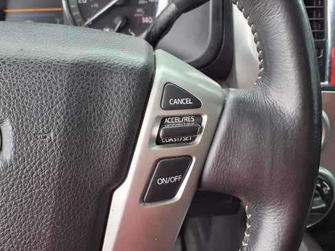 Used 2019 Nissan Titan PRO-4X w/ Pro-4x Convenience Package image 37