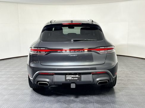 Certified 2025 Porsche Macan AWD/4WD image 6