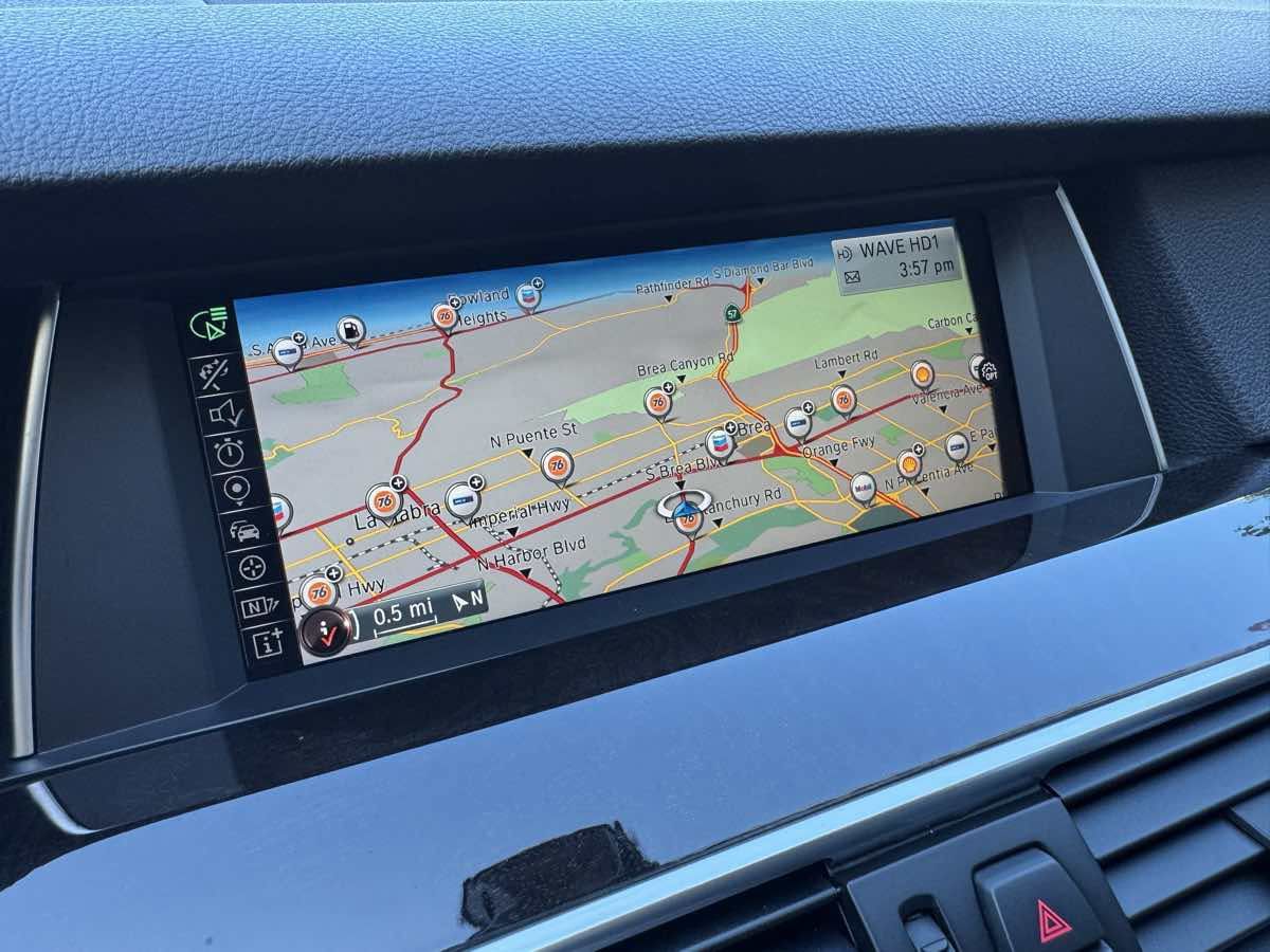 Used 2017 BMW 550i Gran Turismo xDrive AWD/4WD image 26