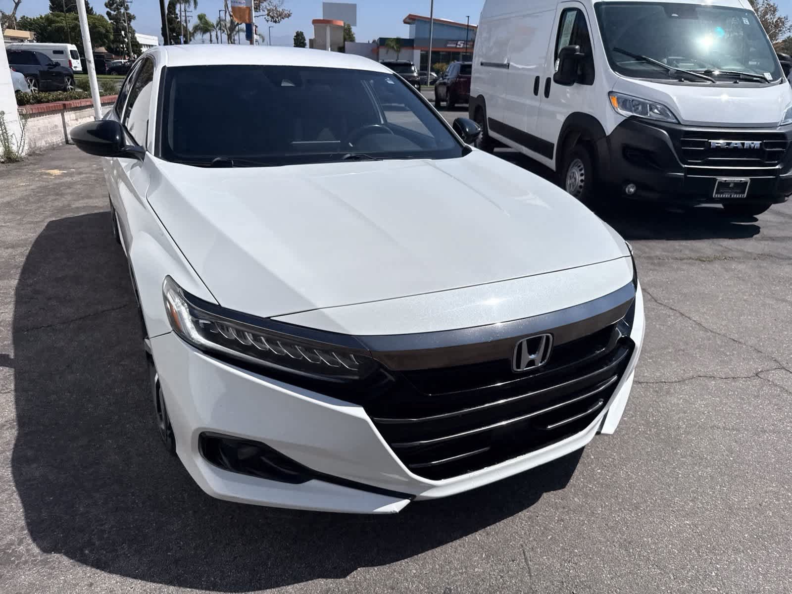 Used 2022 Honda Accord Sport image 7
