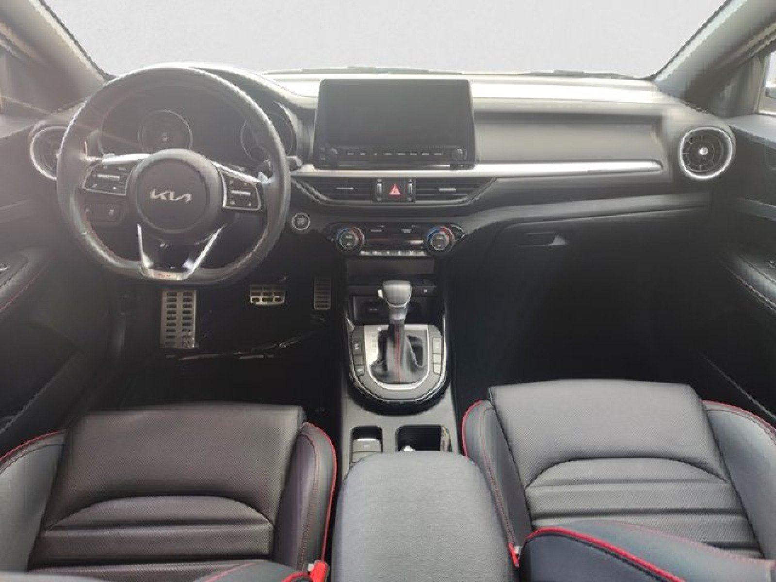 Used 2023 Kia Forte GT w/ GT2 Package FWD image 13