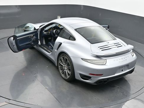 Used 2014 Porsche 911 Turbo S w/ Light Design Package image 59