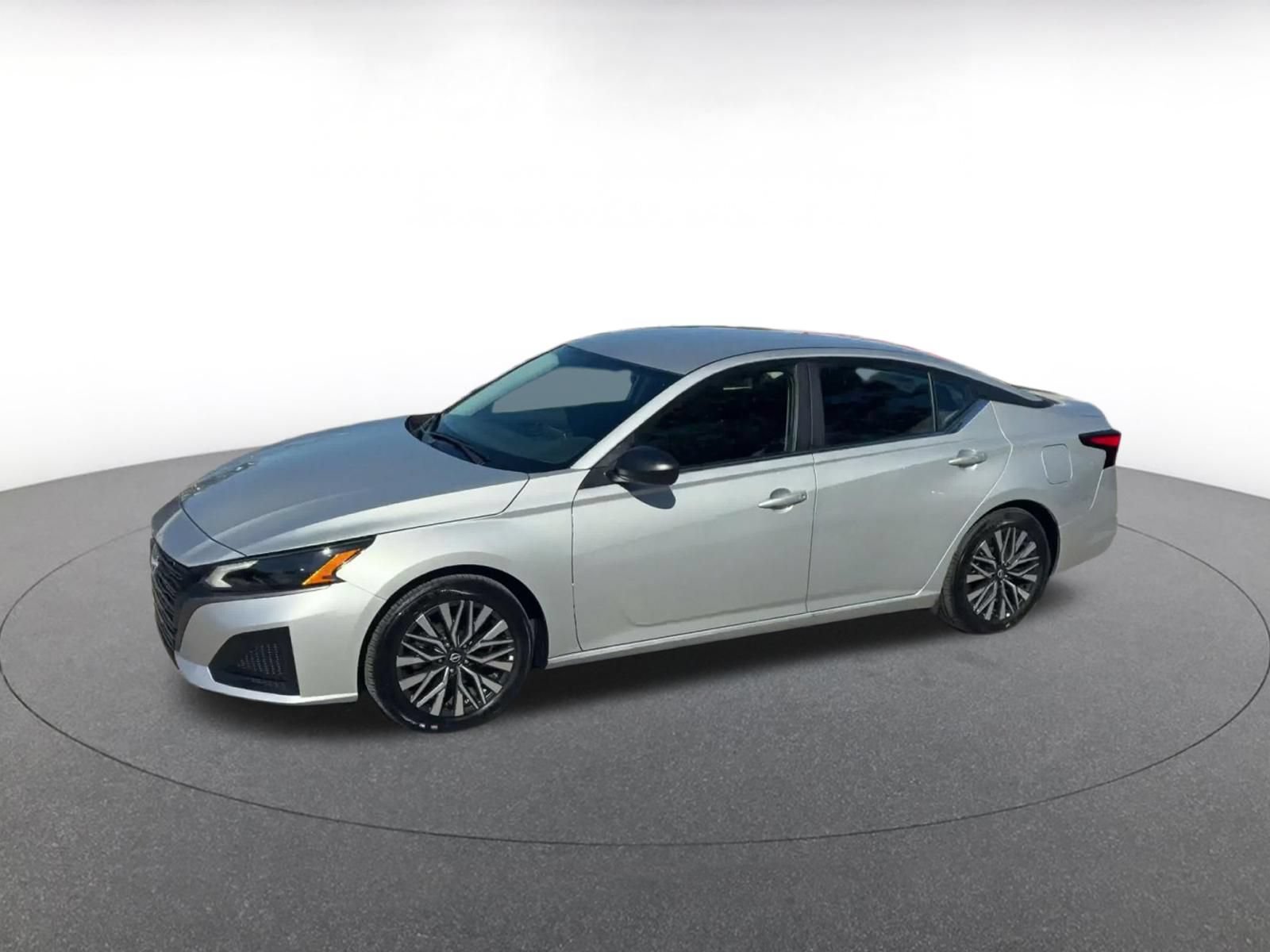 Used 2026 Nissan Altima 2.5 SV FWD image 7