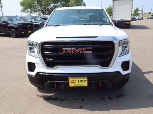 Used 2019 GMC Sierra 1500 4x4 Regular Cab w/ Convenience Package image 2