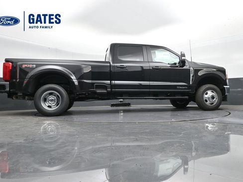 Used 2025 Ford F350 XL w/ XL Driver Assist Package image 31