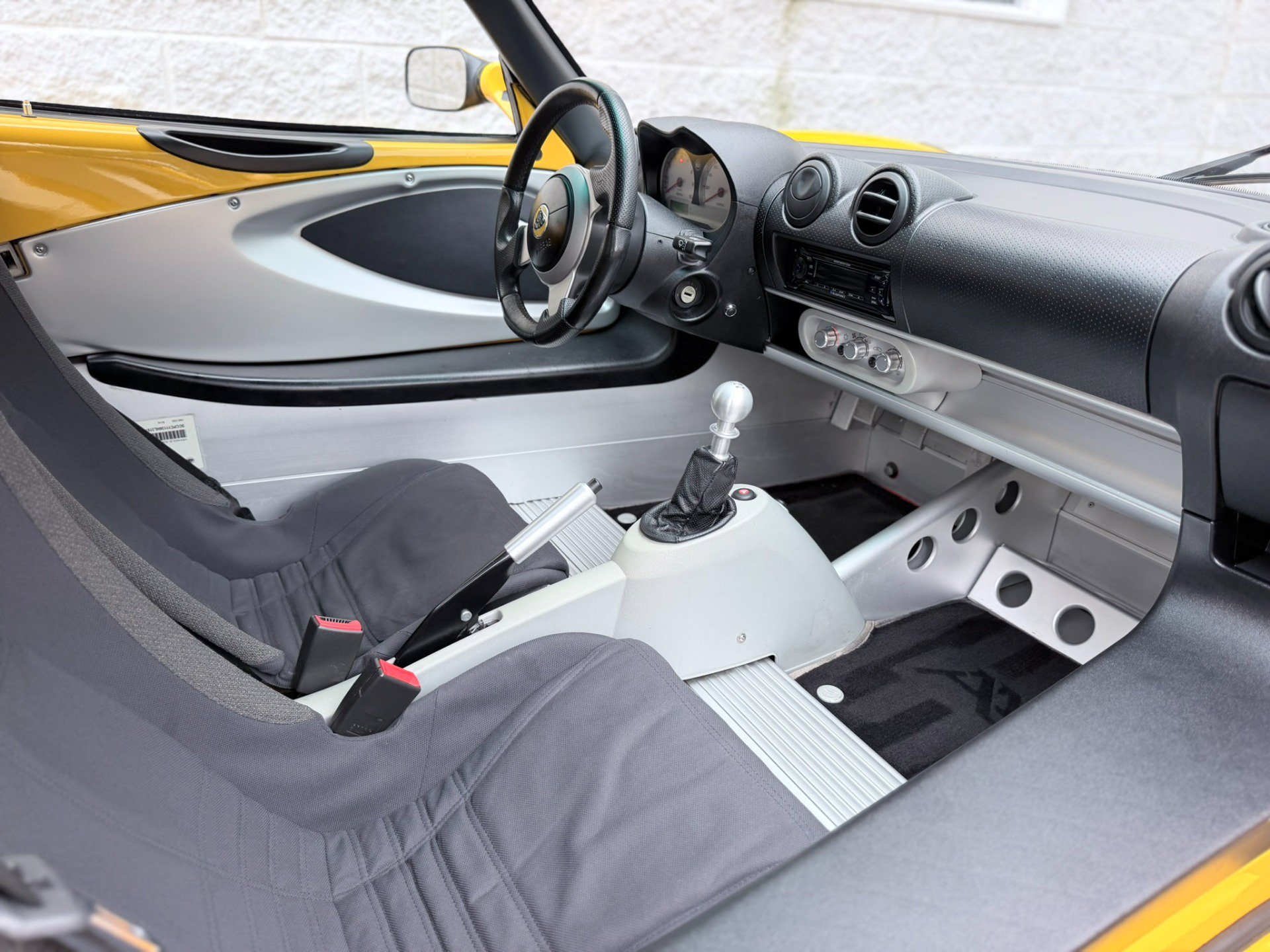 Used 2006 Lotus Elise RWD image 31