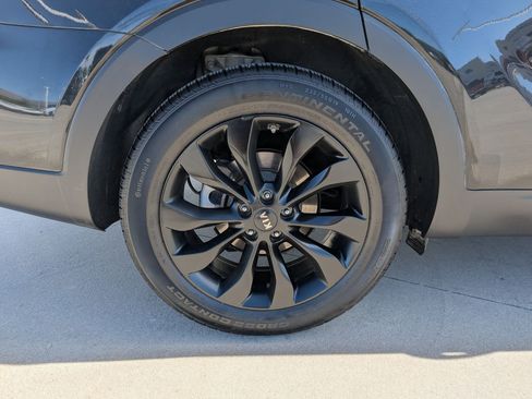 Used 2020 Kia Sorento S AWD/4WD image 12